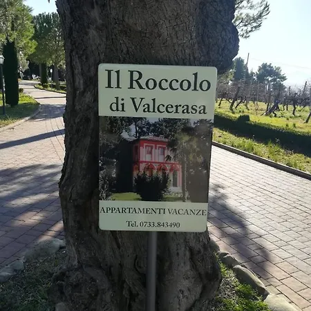 Il Roccolo Di Valcerasa * Treia