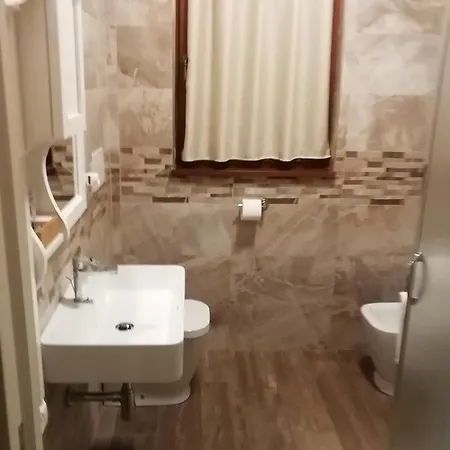 Il Roccolo Di Valcerasa Treia